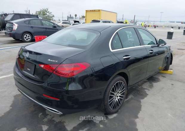 Mercedes-Benz C 300