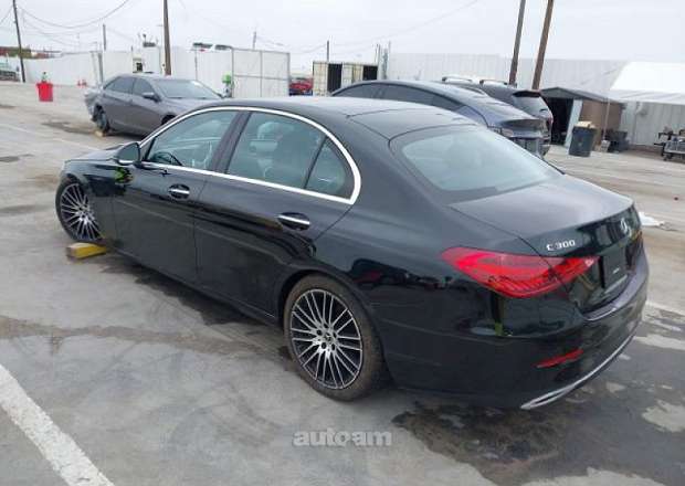 Mercedes-Benz C 300