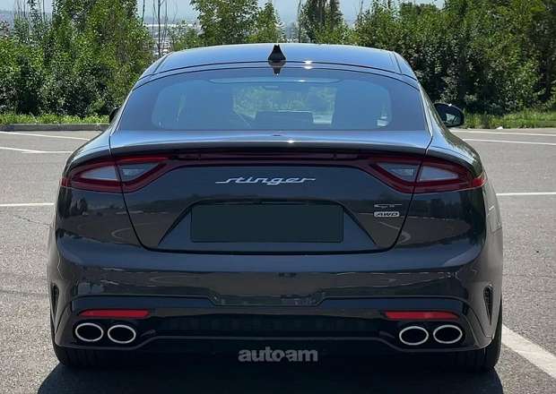 Kia Stinger