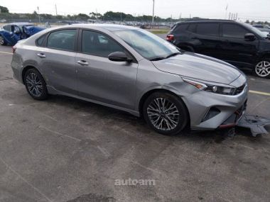 Kia Forte  2024 