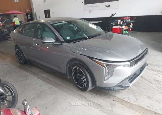 Kia K4