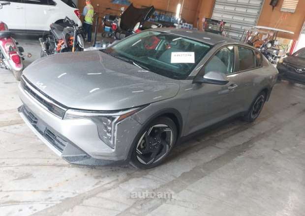 Kia K4