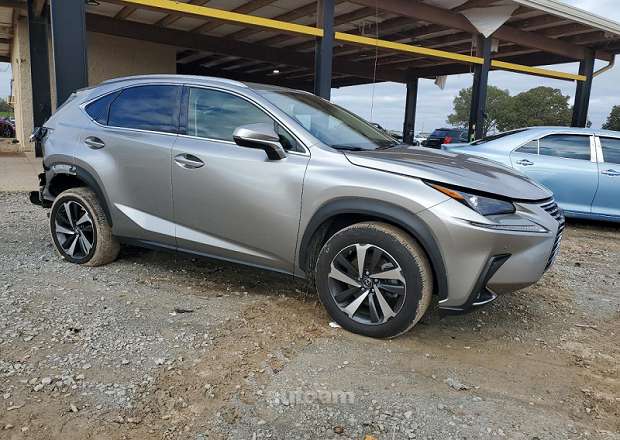 Lexus NX 300h