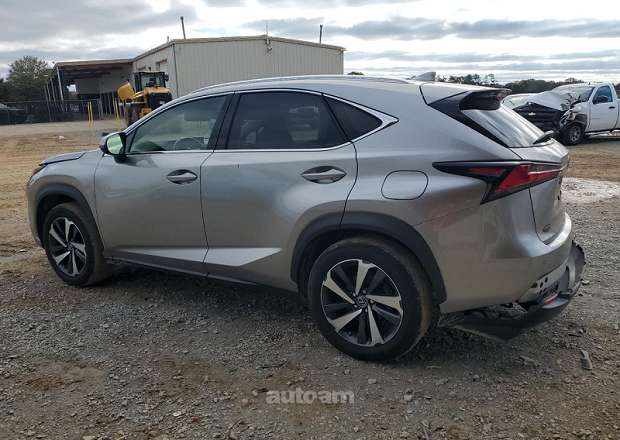 Lexus NX 300h