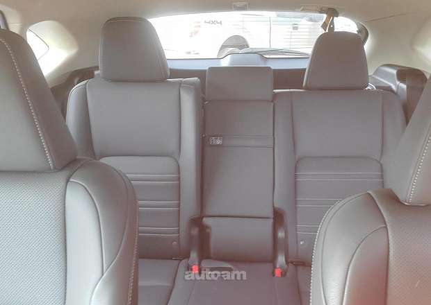 Lexus NX 300h