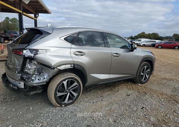 Lexus NX 300h