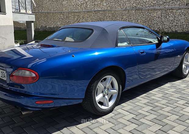 Jaguar XK8 1996 — լուսանկար 5