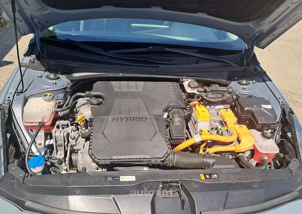 Hyundai Elantra 2021 — լուսանկար 9