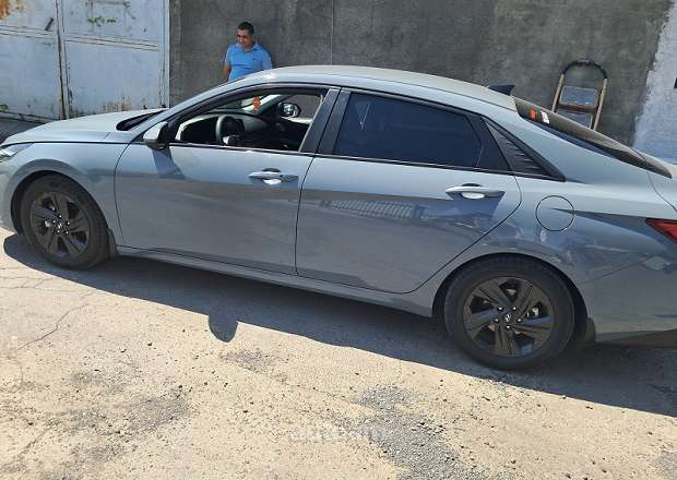 Hyundai Elantra 2021 — լուսանկար 5