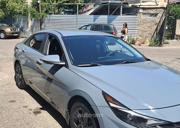 Hyundai Elantra 2021 — լուսանկար 2