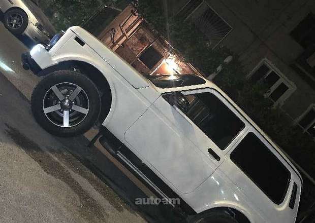 VAZ (Lada) 2121 NIVA (4x4) 2012 — լուսանկար 4