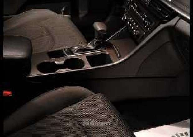 Kia Optima 2019 — լուսանկար 4