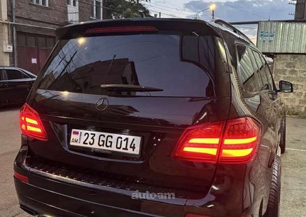 Mercedes-Benz GLS 450