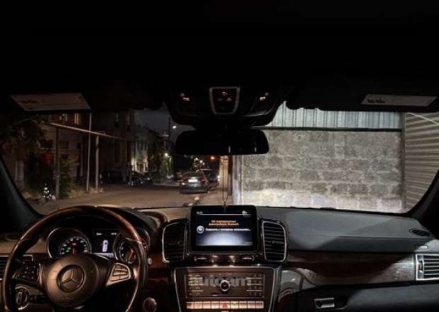 Mercedes-Benz GLS 450