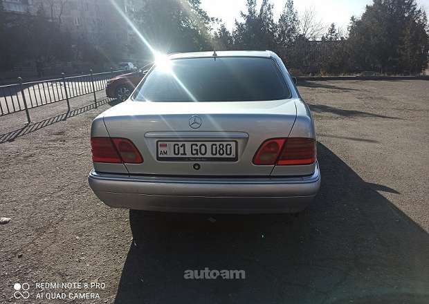 Mercedes-Benz E 230 1995 — լուսանկար 5