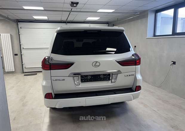 Lexus LX 570 2016 — фото 3