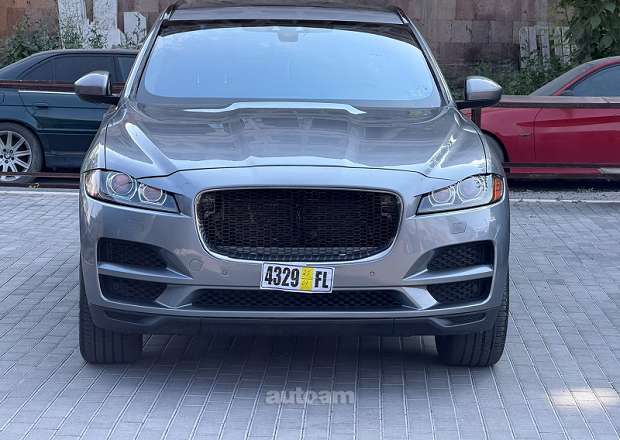 Jaguar F-Pace