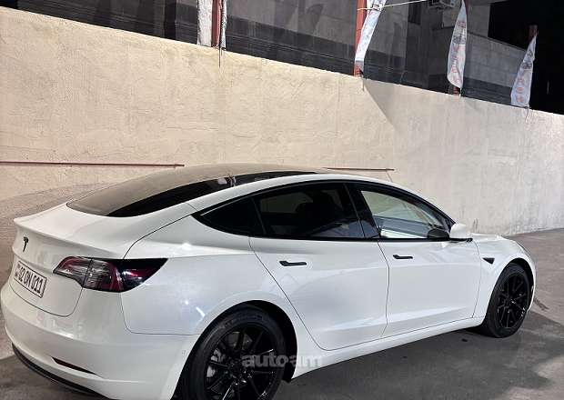 Tesla Model 3 2021 — լուսանկար 8