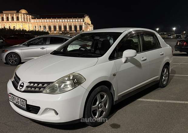 Nissan Tiida 2008 — լուսանկար 3