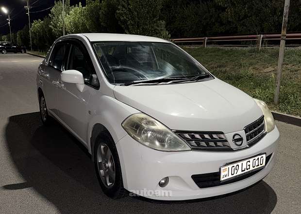 Nissan Tiida 2008 — լուսանկար 4