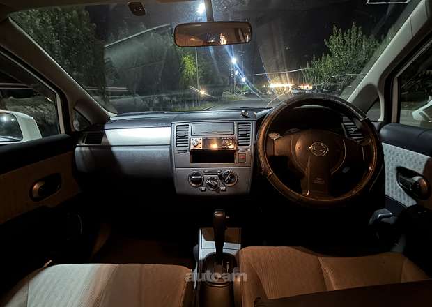 Nissan Tiida 2008 — լուսանկար 5