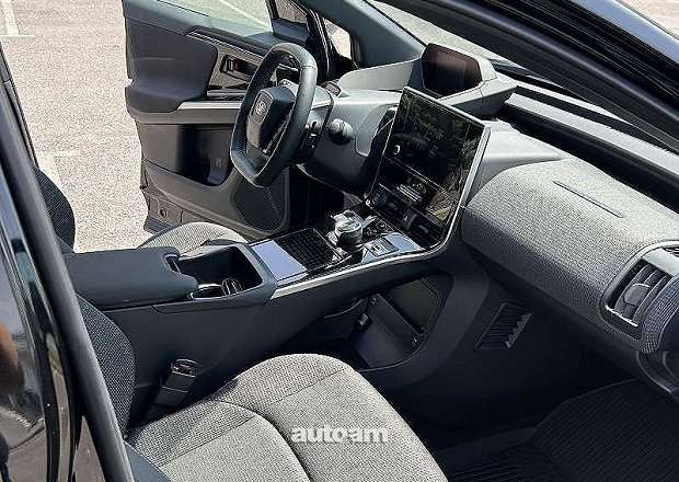 Subaru Solterra 2025 — լուսանկար 7