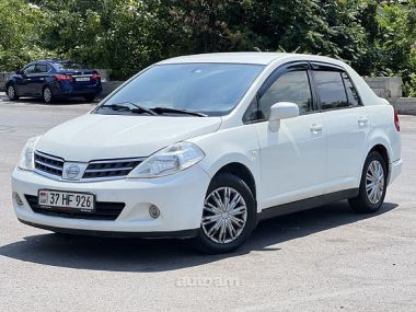 Nissan Tiida  2006 