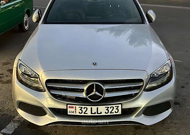 Mercedes-Benz C 300 2018 — фото 4