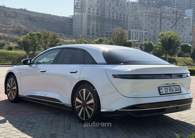 Lucid Air