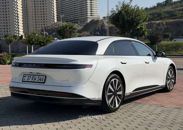 Lucid Air