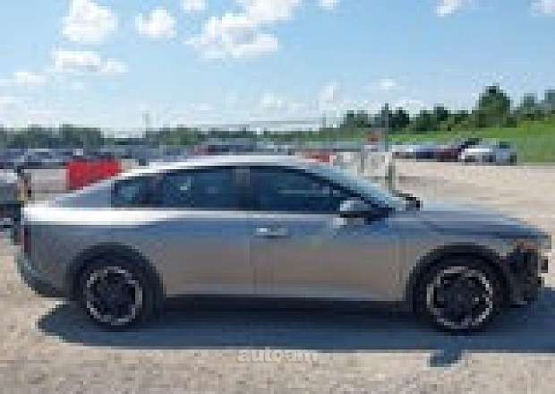 Kia K4