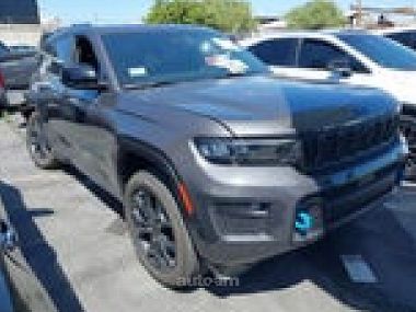 Jeep Grand Cherokee  2024 