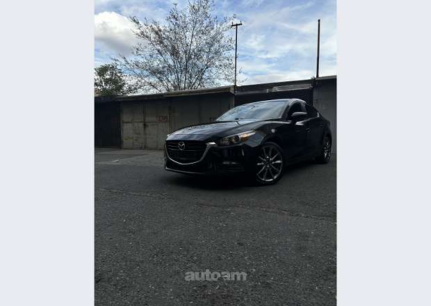 Mazda 3 2018 — լուսանկար 2