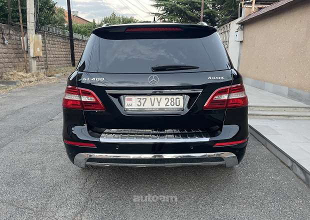 Mercedes-Benz ML 400 2015 — լուսանկար 7