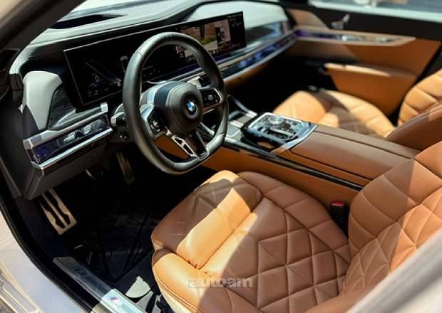 BMW 740 2023 — լուսանկար 6