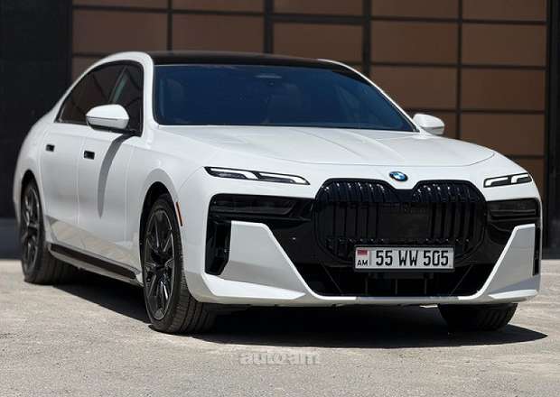 BMW 740 2023 — լուսանկար 4