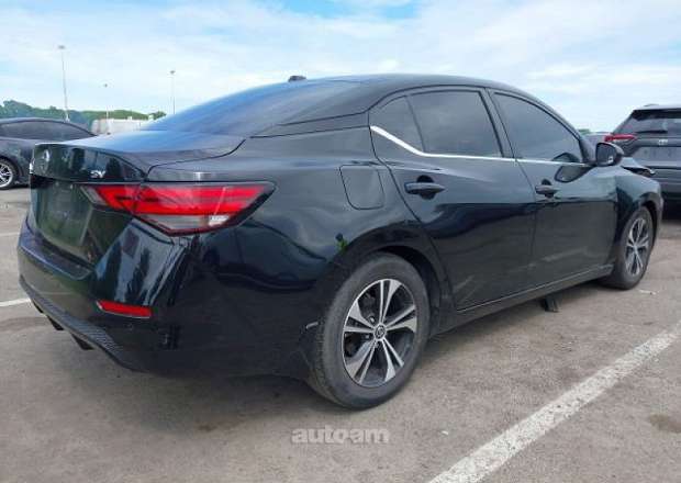 Nissan Sentra