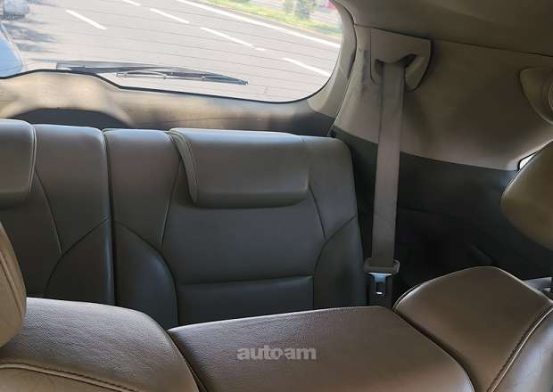 Acura MDX 2009 — photo 11