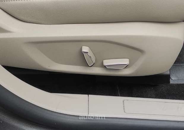 Ford Fusion 2017 — фото 10