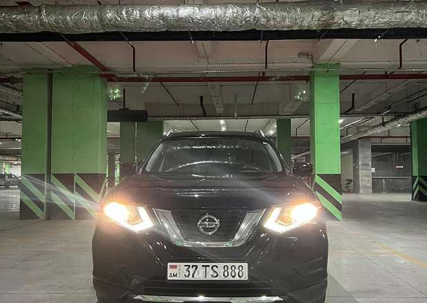 Nissan Rogue
