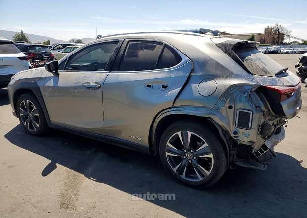 Lexus UX 200