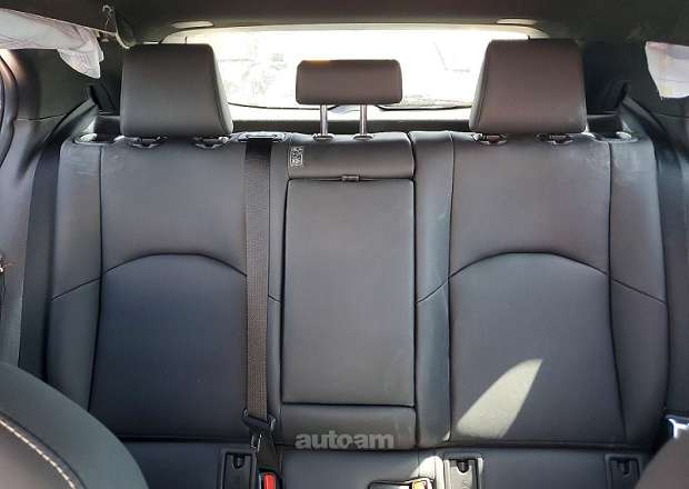 Lexus UX 200