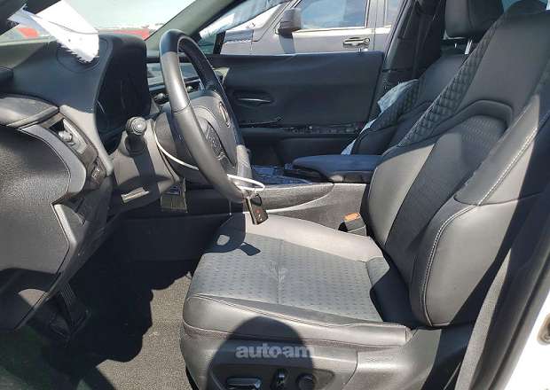 Lexus UX 200