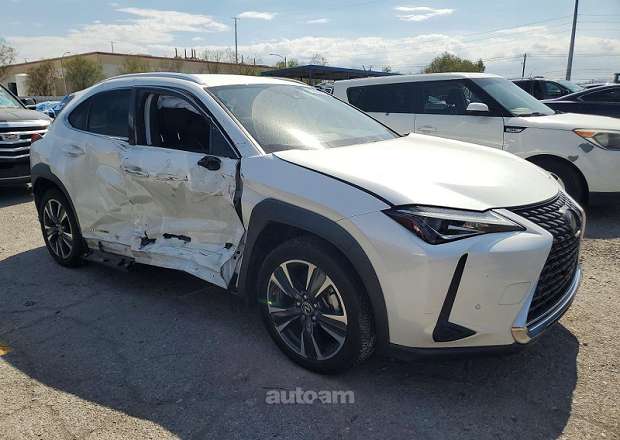 Lexus UX 200