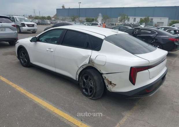 Kia K4
