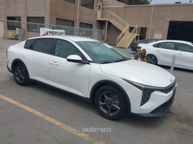 Kia K4  2025 