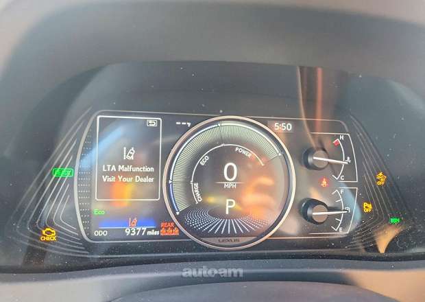 Lexus UX 200