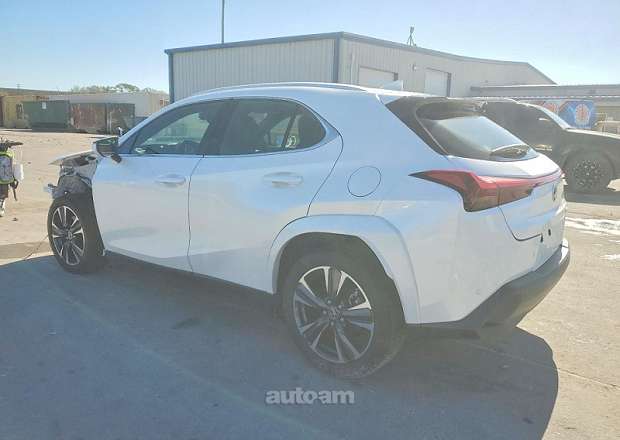 Lexus UX 200