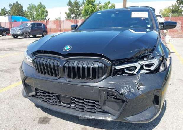 BMW 330