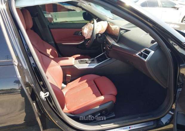 BMW 330